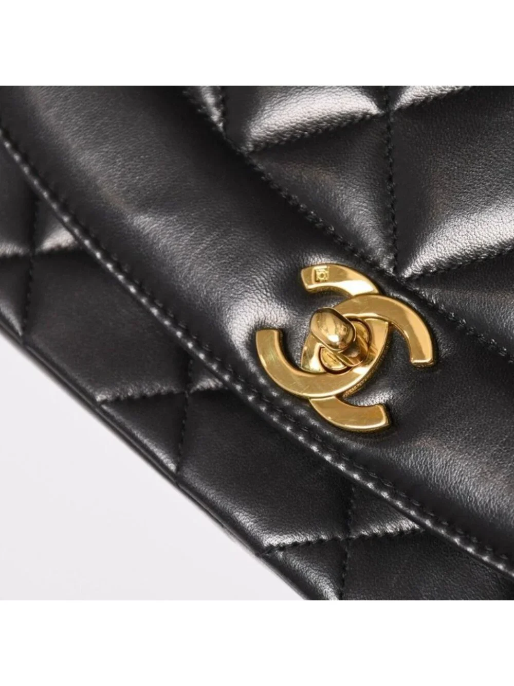 Chanel Diana Quilted 25 S Flap S Chain Shoulder Bag CC Logo Lambskin Black